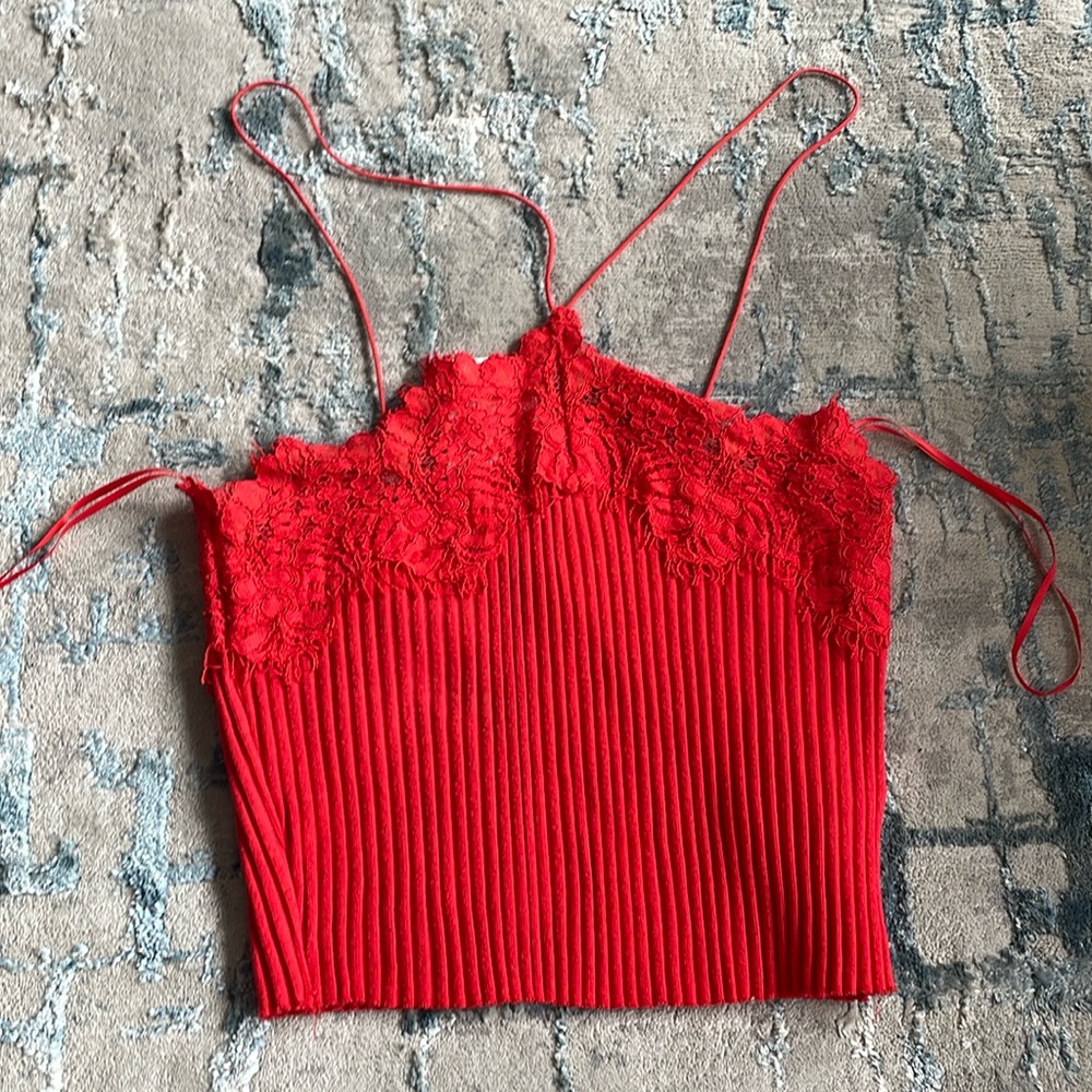 Brand new xara top